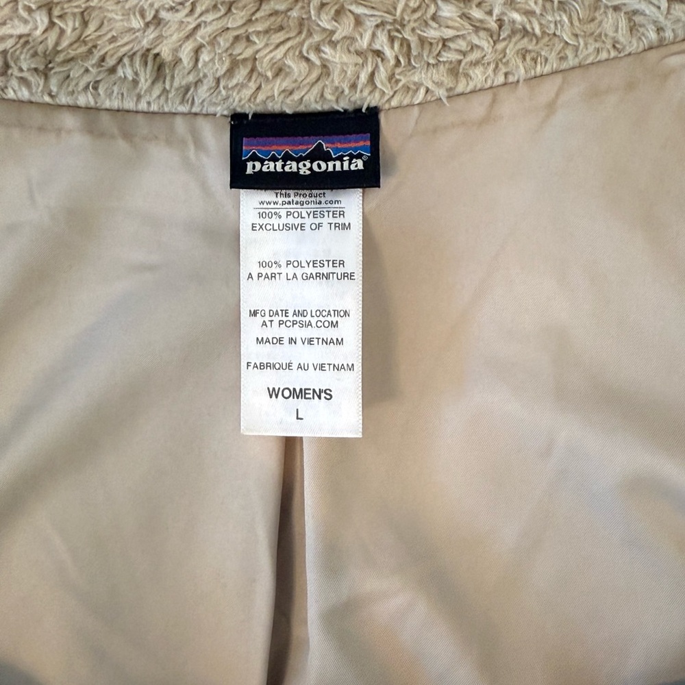 Women’s Patagonia Vest - Size Large - Picture 4 of 5